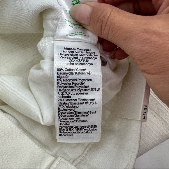NWT J.Crew Mid-rise kickout jean in white - Picture 8 of 13